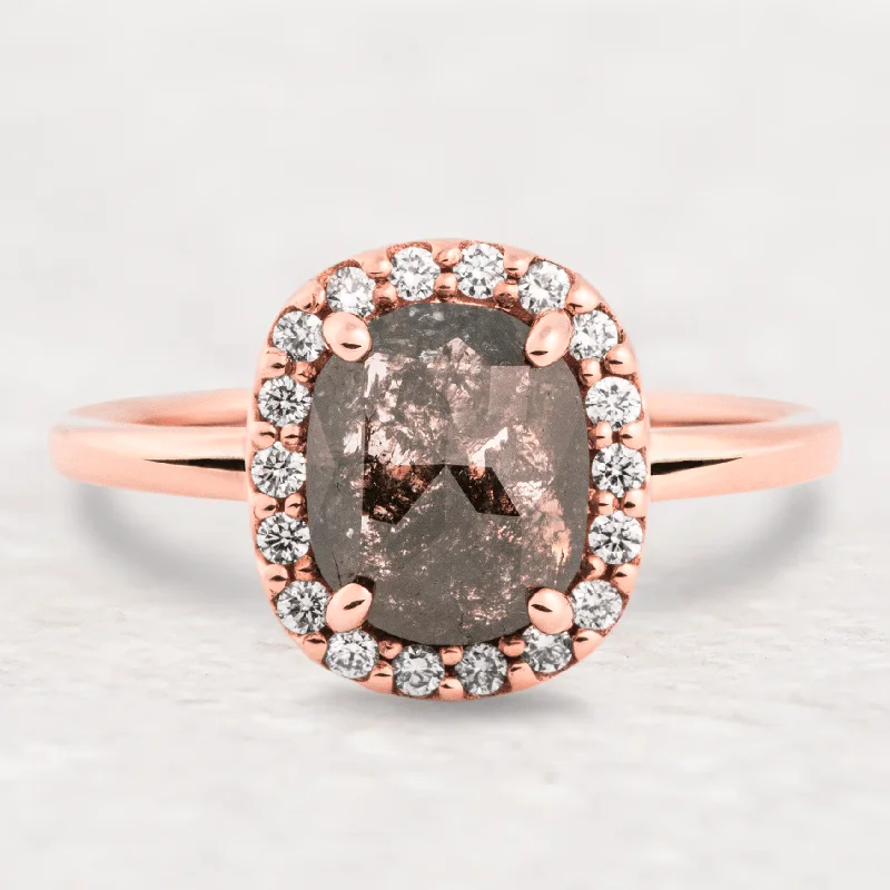 Rose gold men’s rings for trendy warm tones -The Stormi