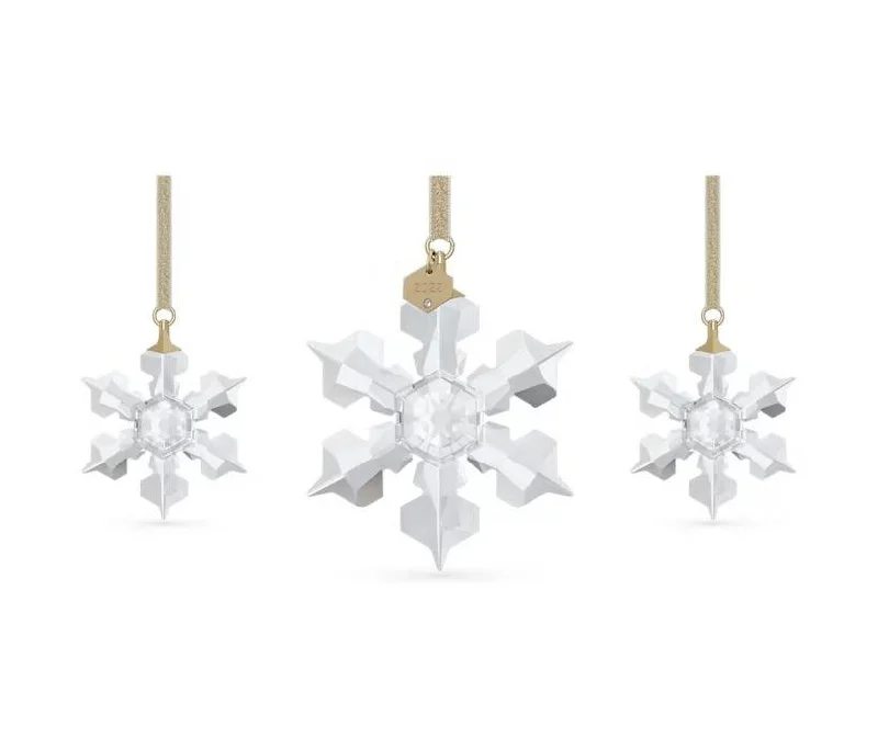 Best necklaces and pendants with cubic zirconia for a budget-friendly dazzling effect-Annual Edition 2022 Ornament Set