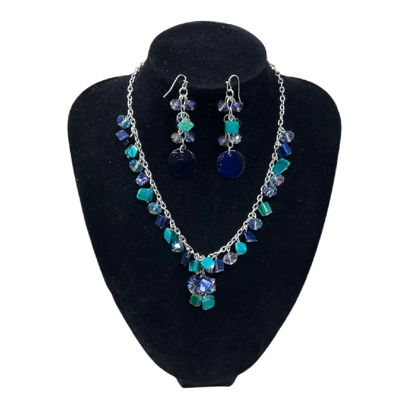 Best necklaces and pendants with cubic zirconia for a budget-friendly dazzling effect-Necklace Set By Cme