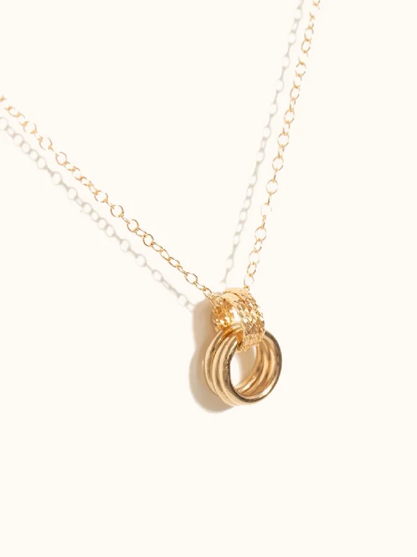 Necklaces and pendants with pearls for a classic and sophisticated touch-Sparkle Link Necklace