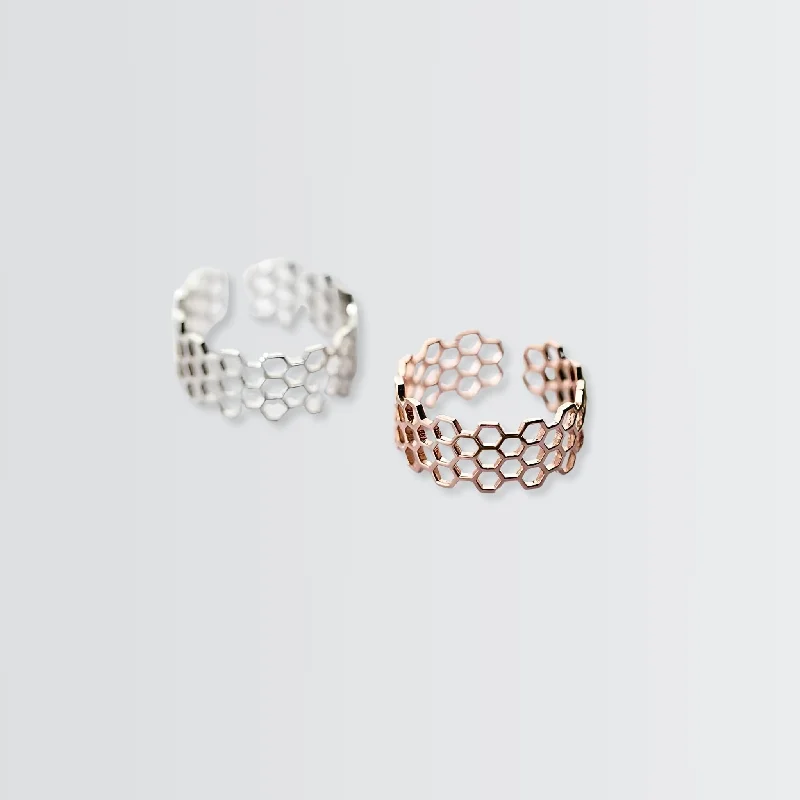 Rings with rough moonstone for natural beauty -Contour Of Honeycomb Ring